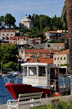 Cavtat boats on the waterside