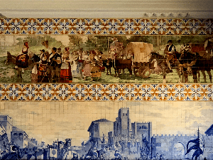 The azulejo tiles São Bento Station 