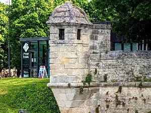 Rochefort Tourist Information