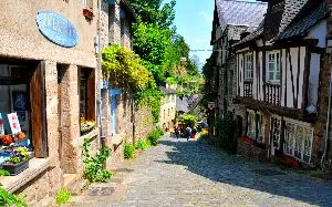 Dinan is a town that breathes history